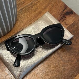 Elegant Black Cat Eye Sunglasses